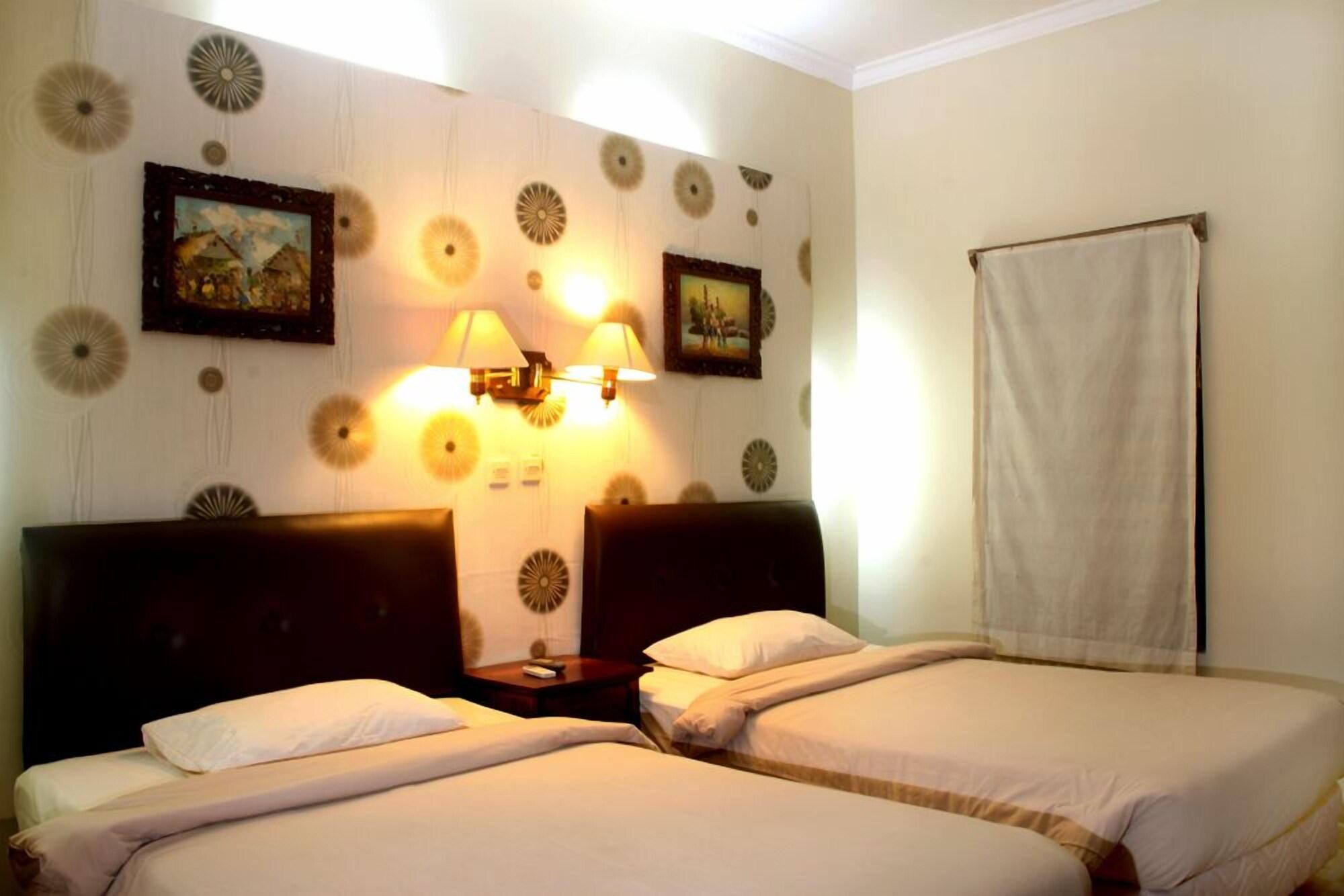 Nathan Hotel Kuta  Exterior photo