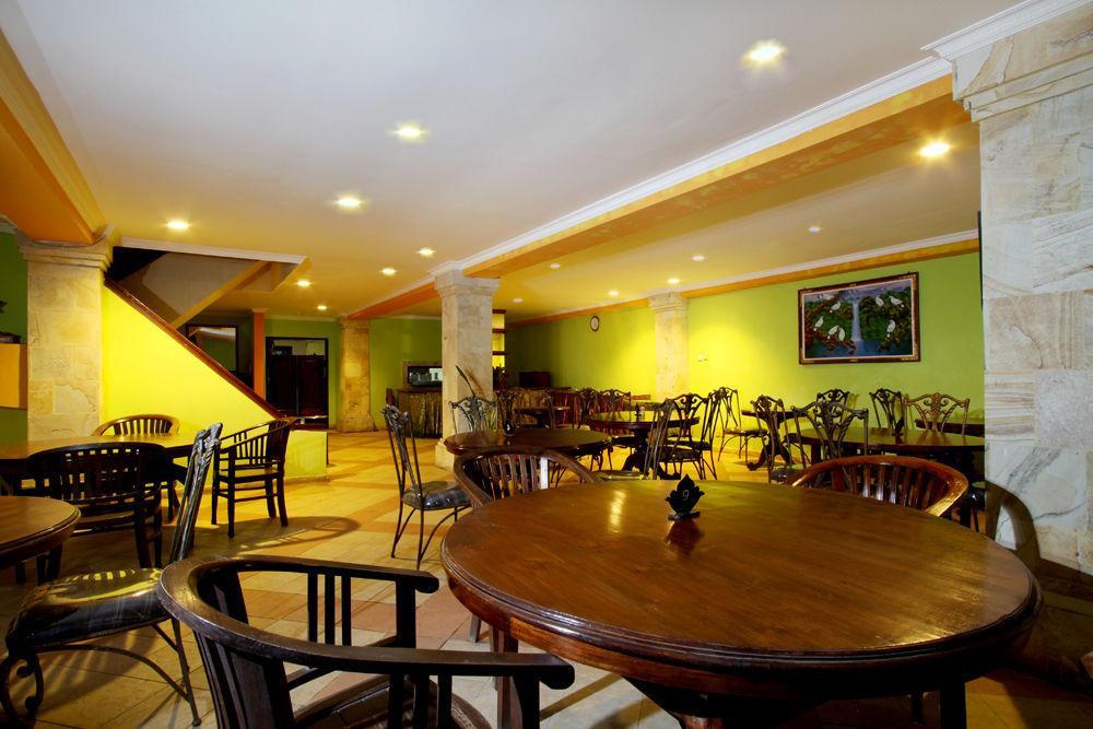 Nathan Hotel Kuta  Exterior photo