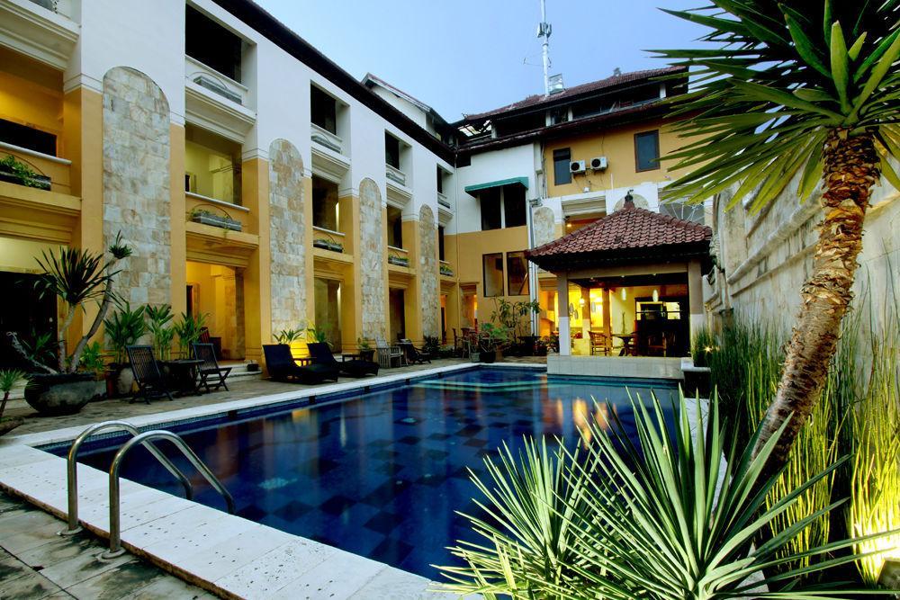 Nathan Hotel Kuta  Exterior photo